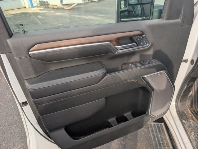 2025 Chevrolet Silverado 3500HD High Country