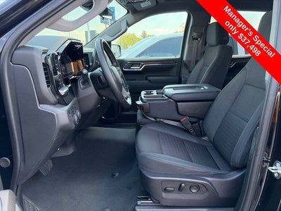 2024 Chevrolet Silverado 1500 LT