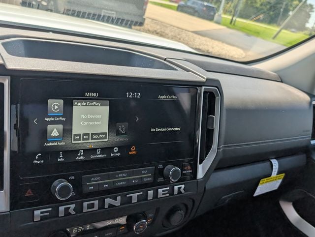 2025 Nissan Frontier SV