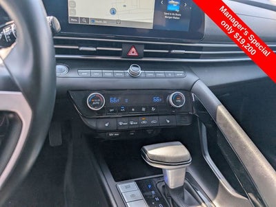 2023 Hyundai Elantra Limited