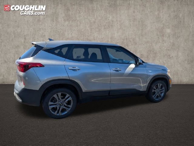 2023 Kia Seltos LX