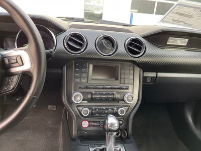 2015 Ford Mustang V6