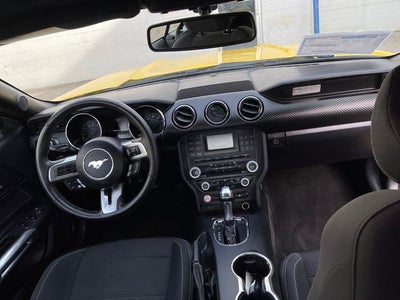 2015 Ford Mustang V6