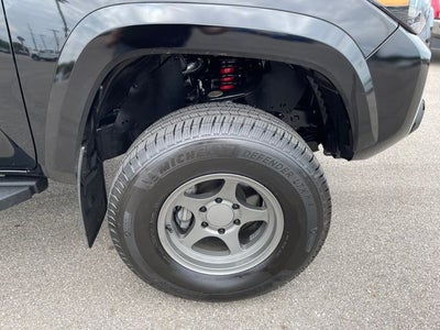 2023 Toyota Tacoma Limited V6