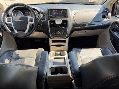 2015 Chrysler Town & Country Touring-L