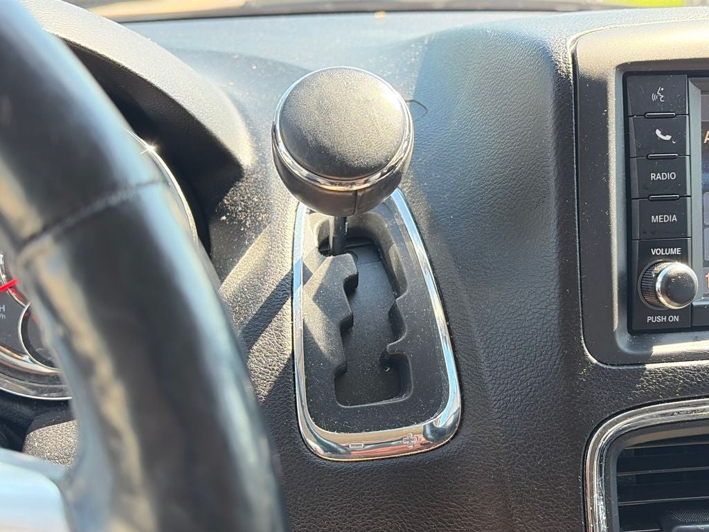 2015 Chrysler Town & Country Touring-L