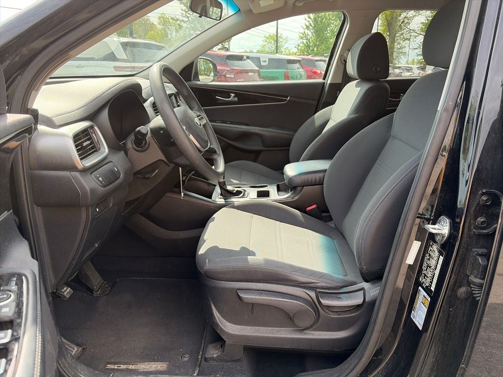 2020 Kia Sorento LX