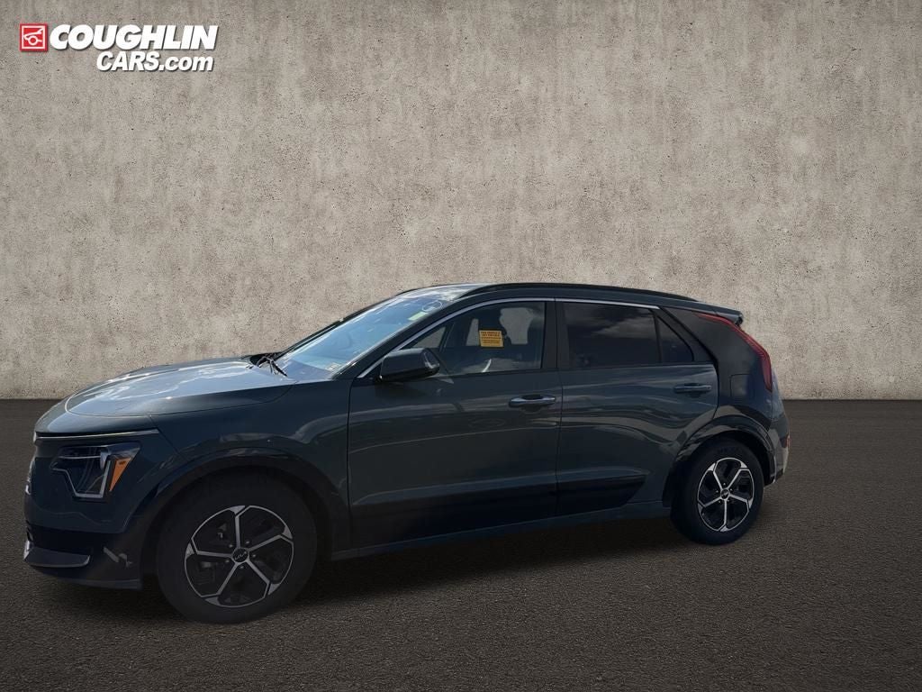 2023 Kia Niro SX
