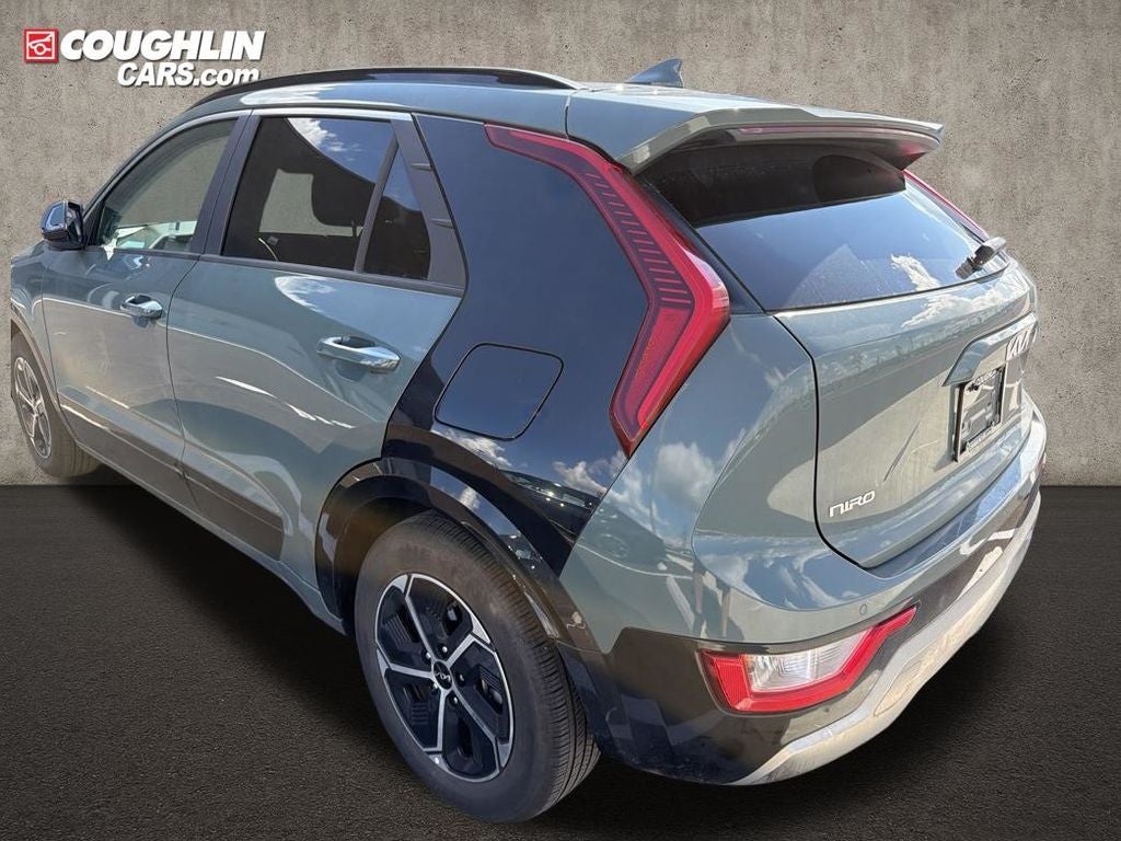 2023 Kia Niro SX