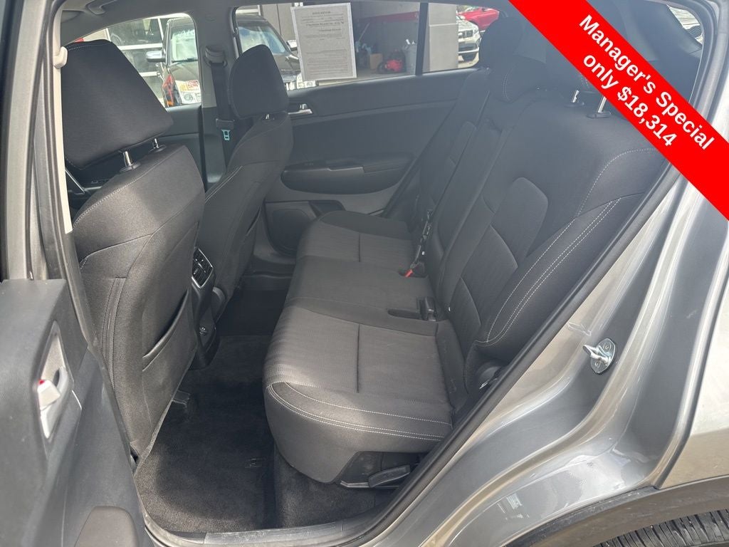 2022 Kia Sportage LX