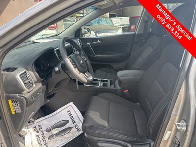 2022 Kia Sportage LX
