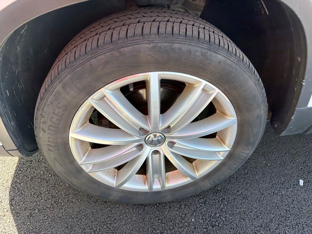 2016 Volkswagen Tiguan SE