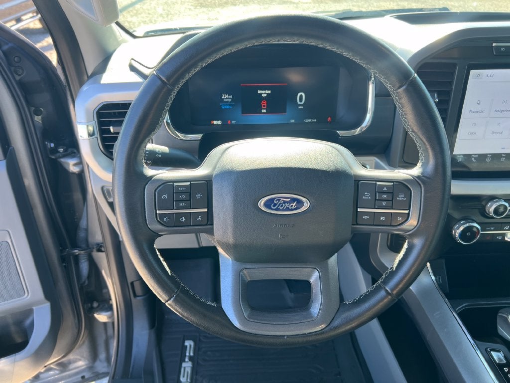 2023 Ford F-150 Lightning XLT