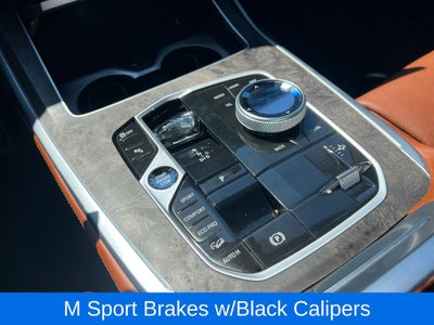 2024 BMW X7 M60i