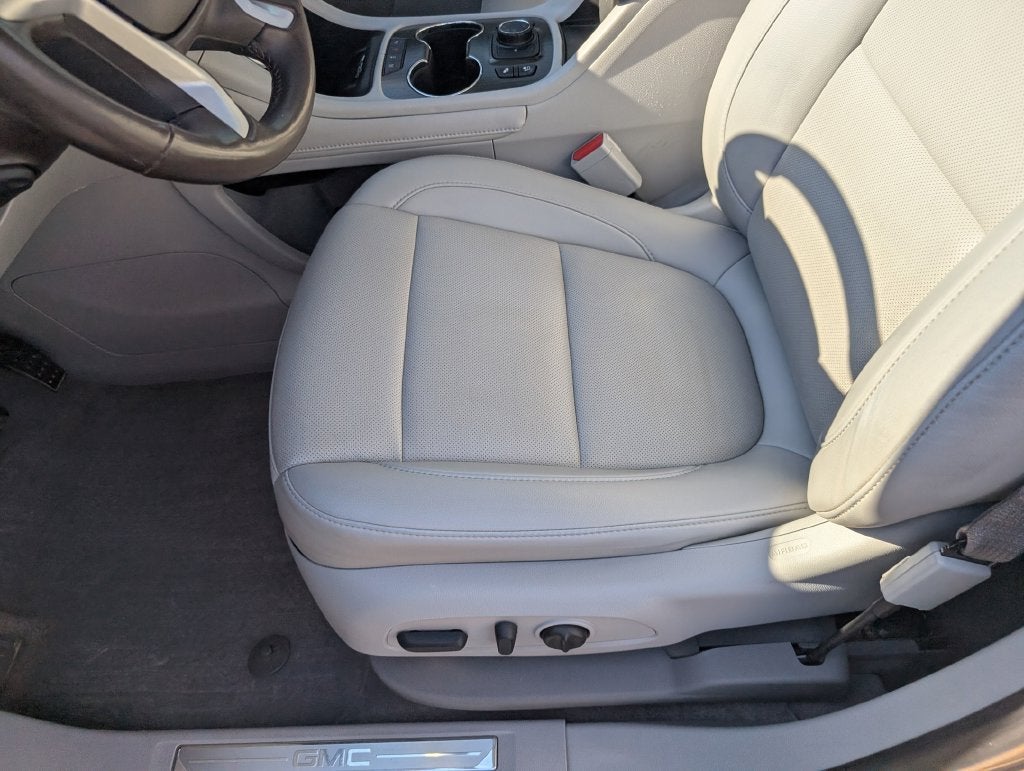 2022 GMC Acadia SLT