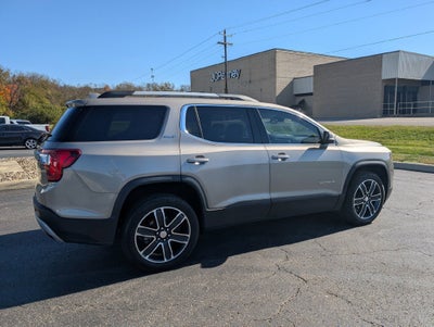 2022 GMC Acadia SLT