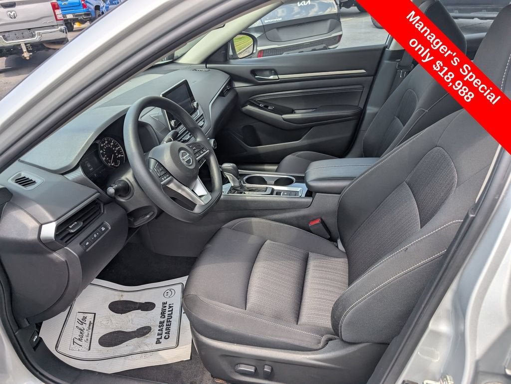 2021 Nissan Altima 2.5 SV