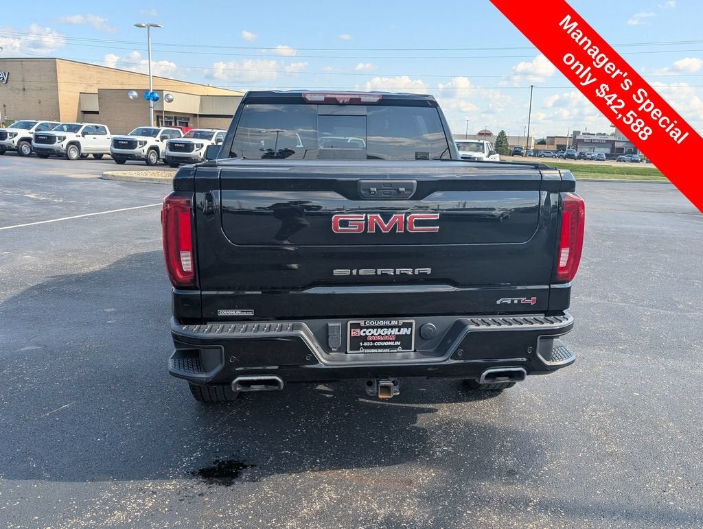 2022 GMC Sierra 1500 AT4