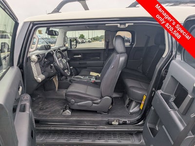 2014 Toyota FJ Cruiser Base