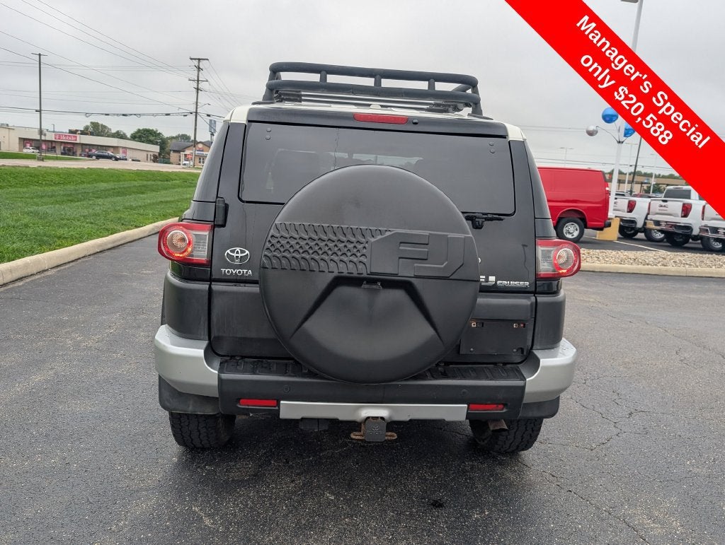 2014 Toyota FJ Cruiser Base