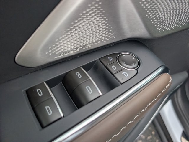 2027 GMC Acadia Denali Ultimate