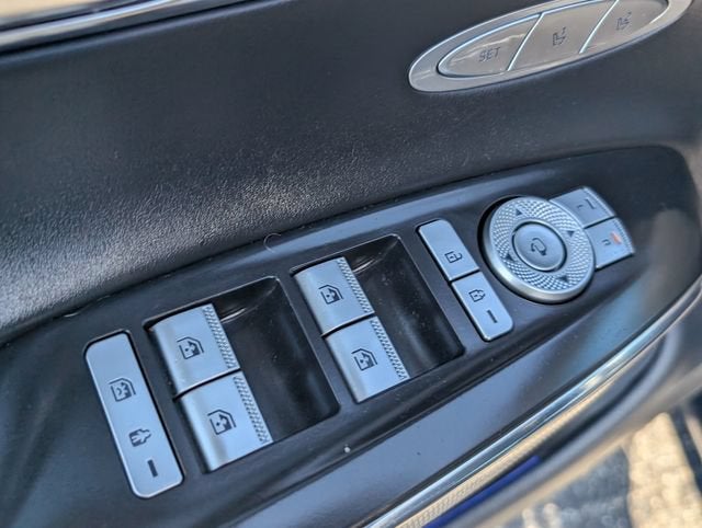 2024 Genesis GV70 2.5T