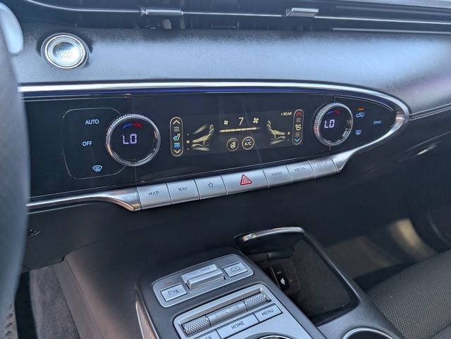 2024 Genesis GV70 2.5T