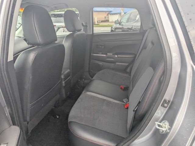 2024 Mitsubishi Outlander Sport S