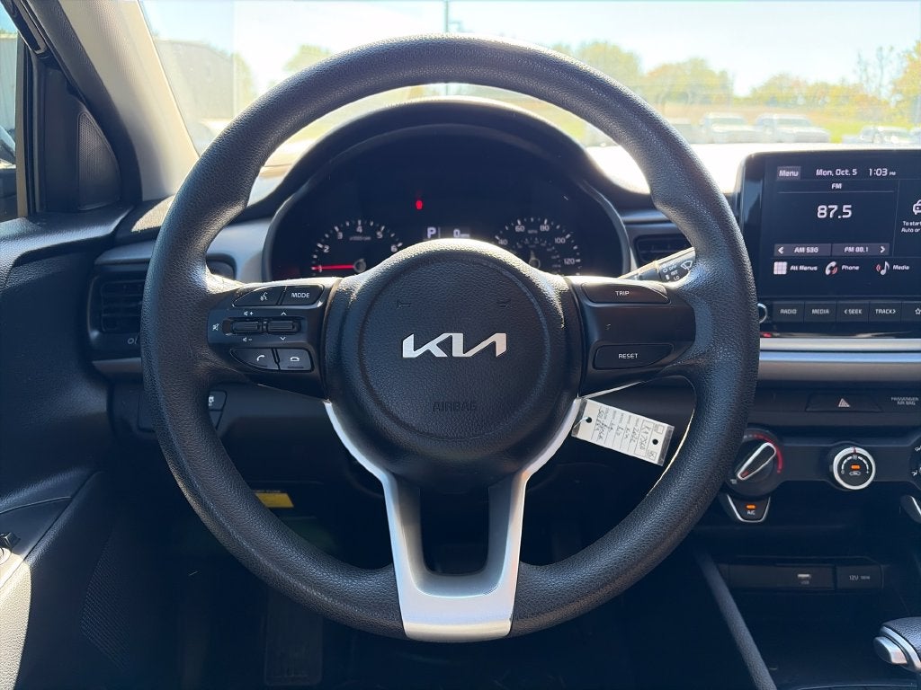 2022 Kia Rio LX