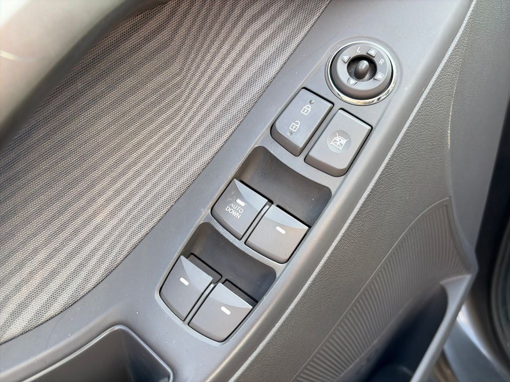 2013 Hyundai Elantra GLS PZEV