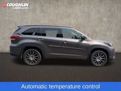 2018 Toyota Highlander SE