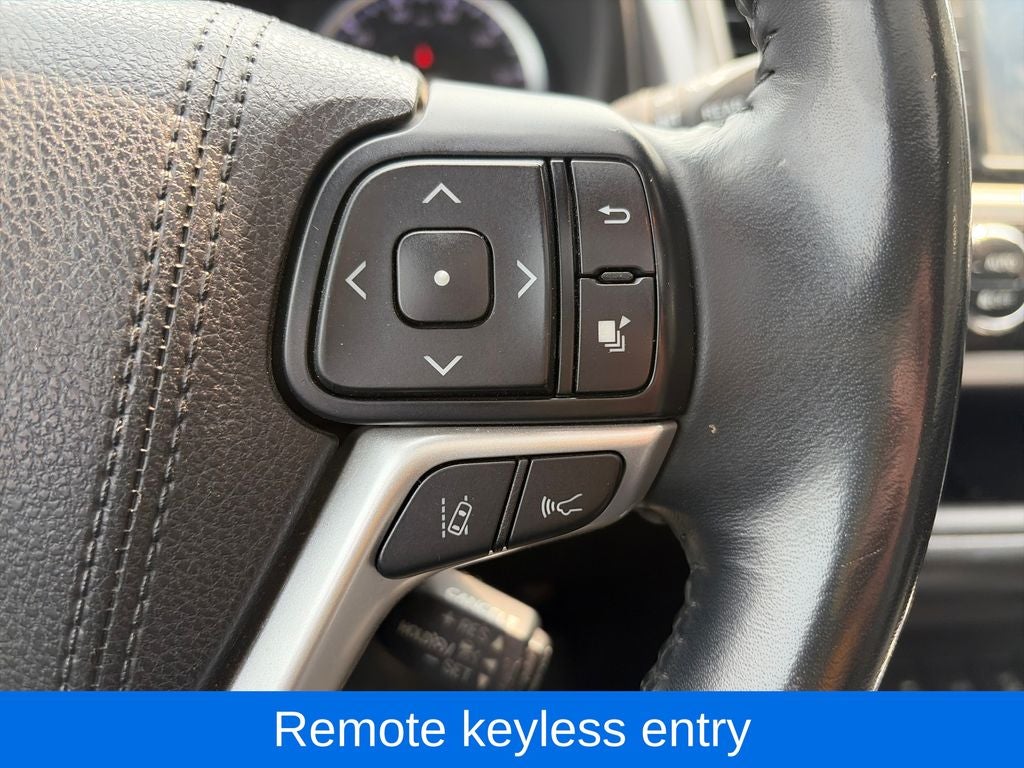 2018 Toyota Highlander SE
