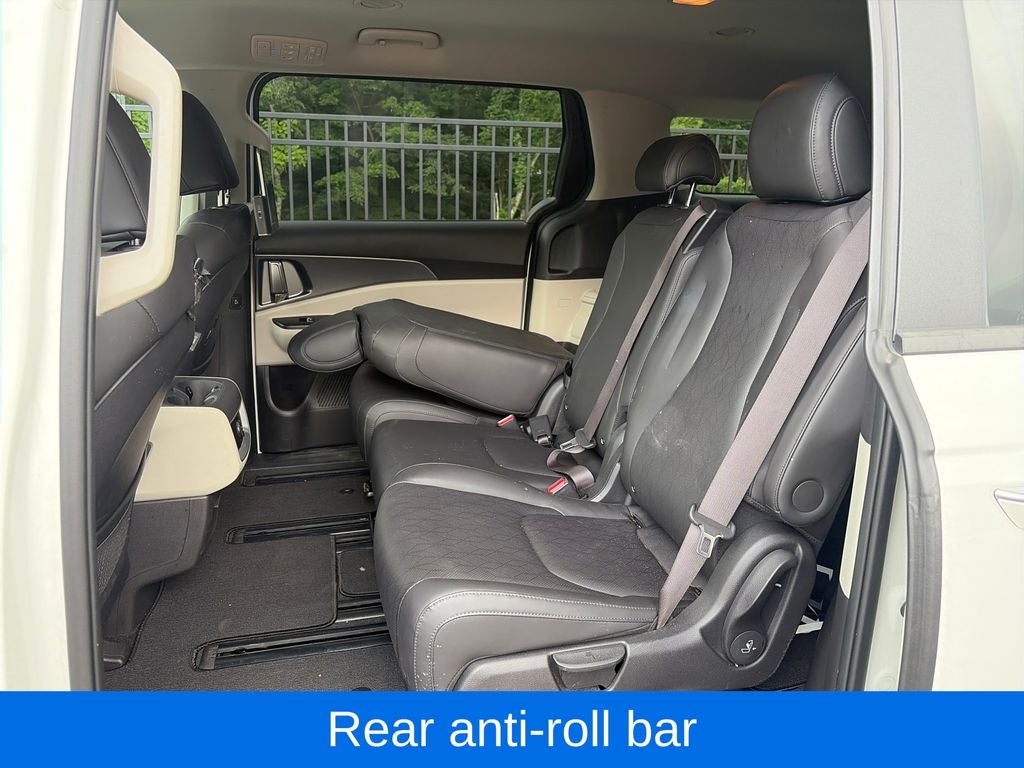 2023 Kia Carnival LX