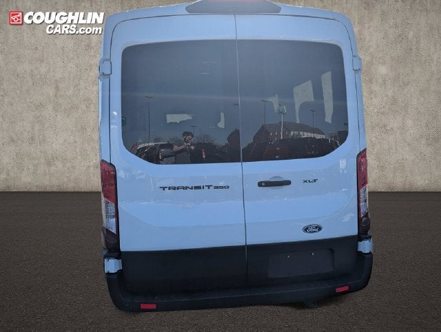 2026 Ford Transit Passenger Wagon XL