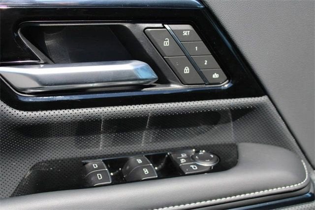 2025 GMC Sierra EV Denali - Photo 14
