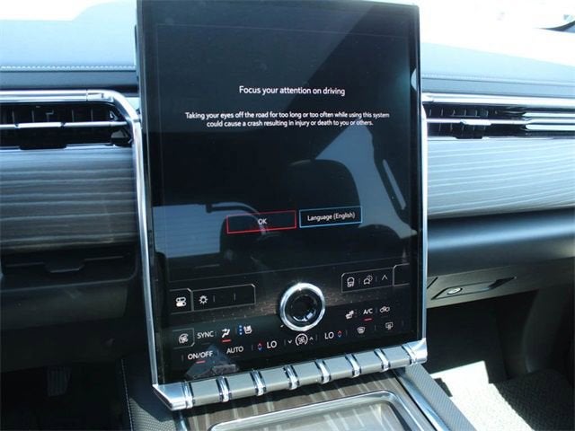 2025 GMC Sierra EV Denali - Photo 22