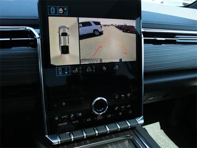 2025 GMC Sierra EV Denali - Photo 23