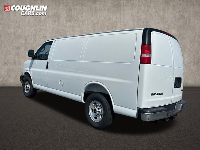 2025 GMC Savana Cargo Work Van - Photo 6