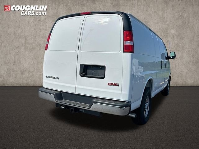 2025 GMC Savana Cargo Work Van - Photo 8