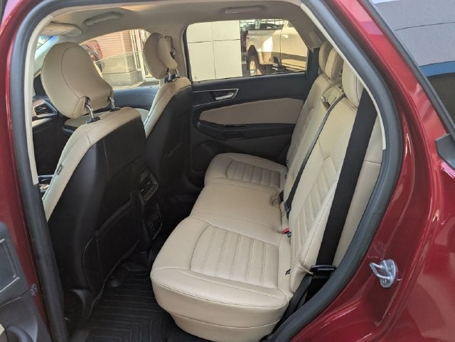 2019 Ford EDGE Base