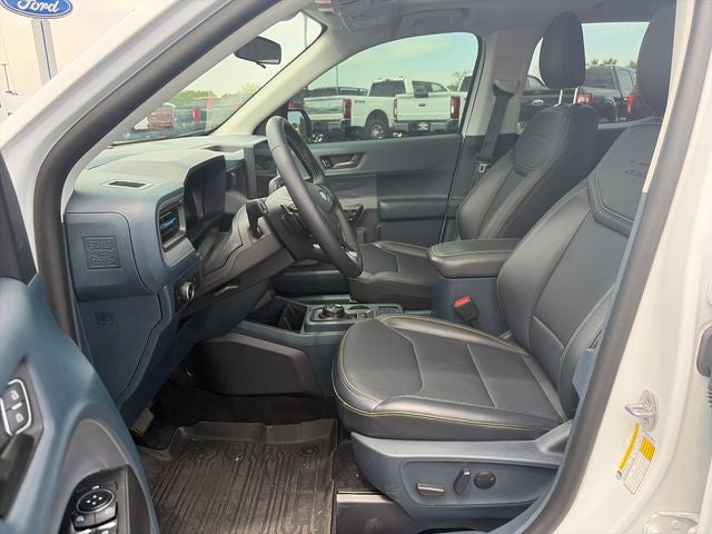 2025 Ford Maverick Lobo Standard