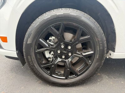 2025 Ford Maverick Lobo Standard
