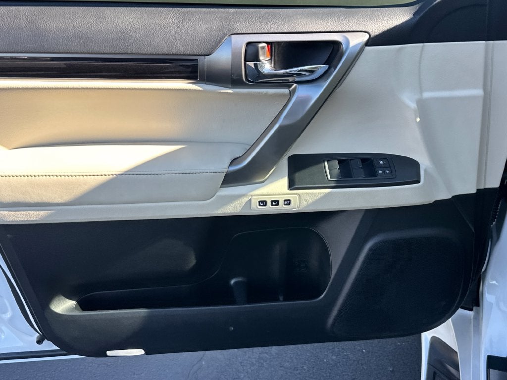 2023 Lexus GX GX 460 Premium