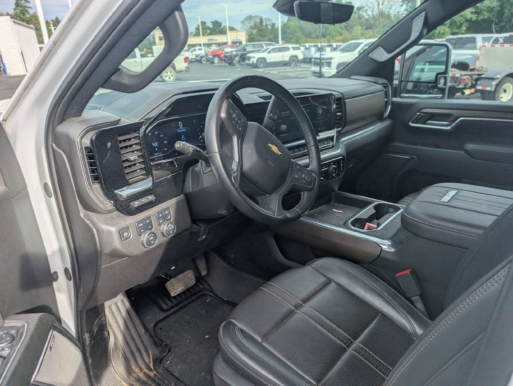 2025 Chevrolet Silverado 3500 HD High Country DRW